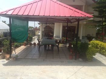 Goroomgo Hotel The Sojourn, Adharshila & Gulmohar Cottages Dharamsala Ngoại thất bức ảnh